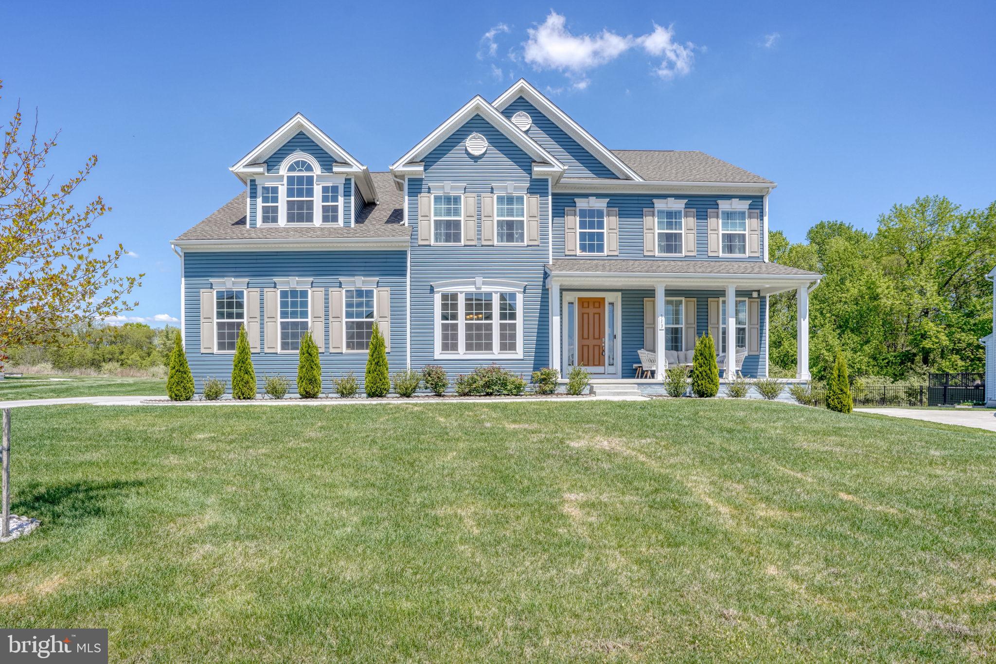 SUMMIT POINTE - Residential