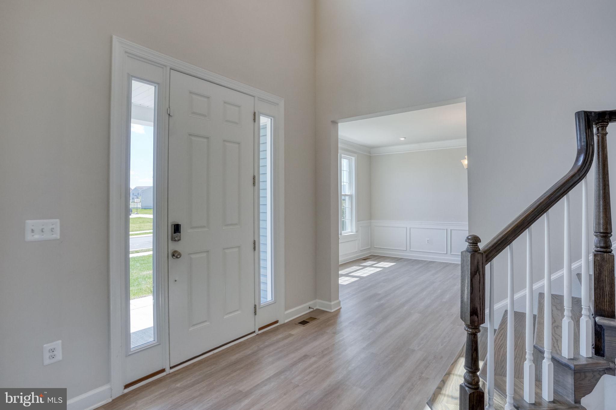 SUMMIT POINTE - Residential