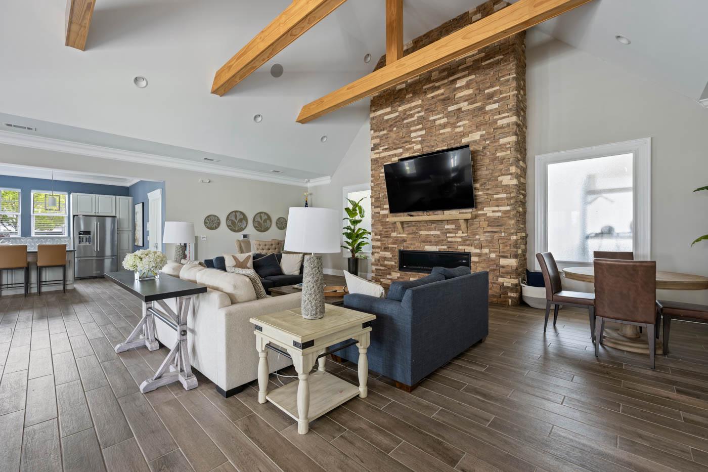 BISHOPS LANDING - Residential