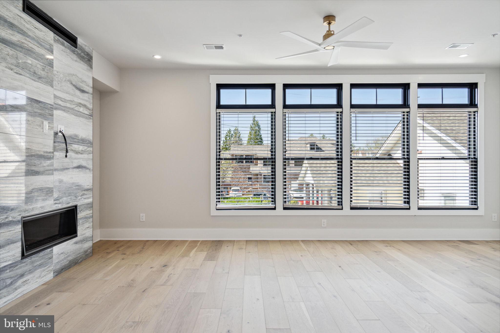 BROWNSTONES AT BERKLEY - Residential