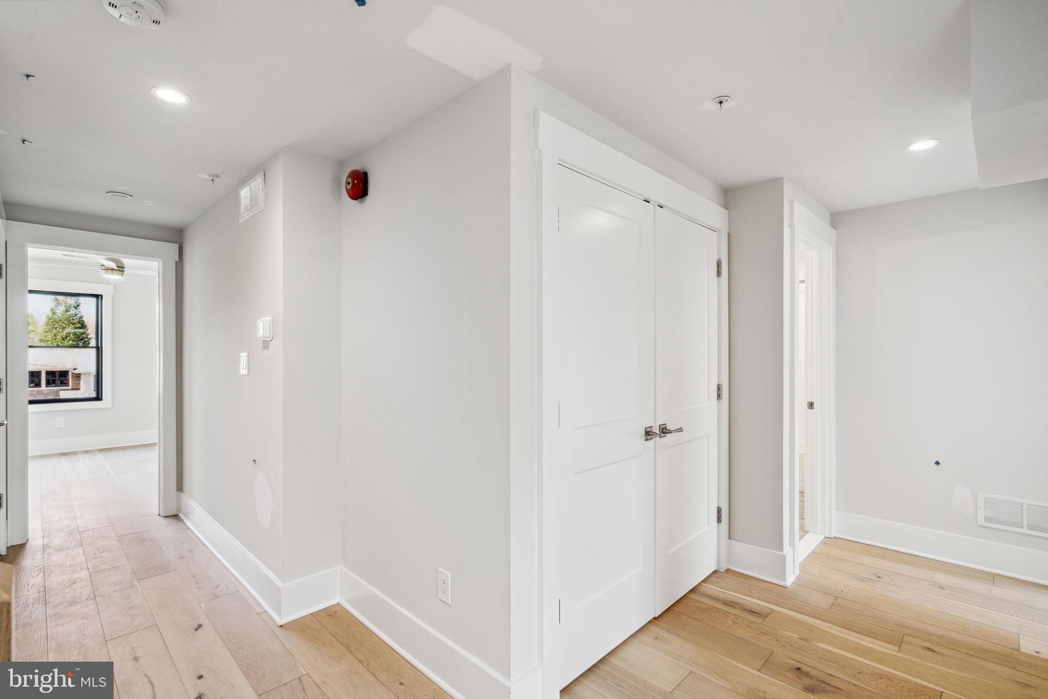 BROWNSTONES AT BERKLEY - Residential