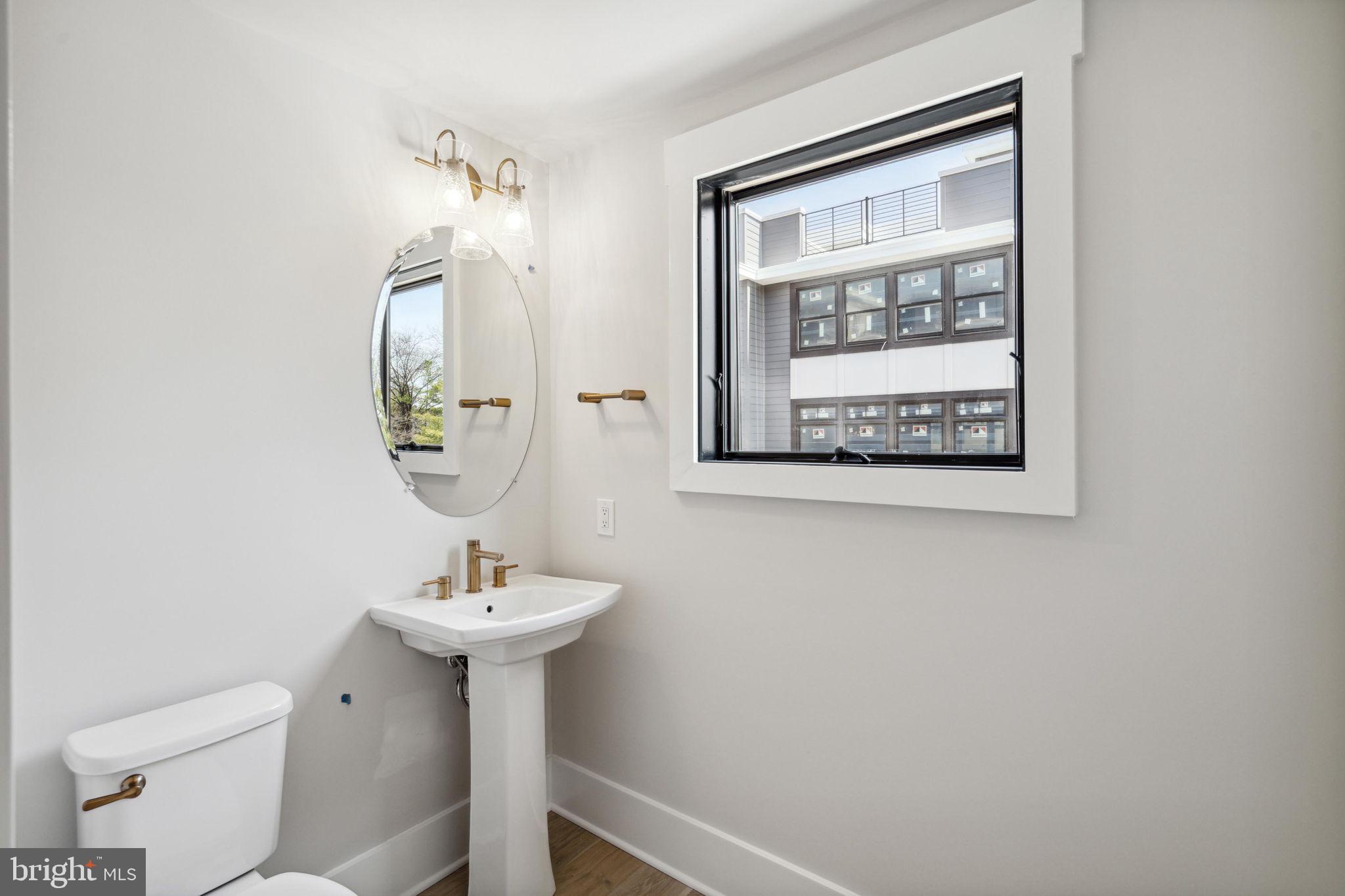 BROWNSTONES AT BERKLEY - Residential