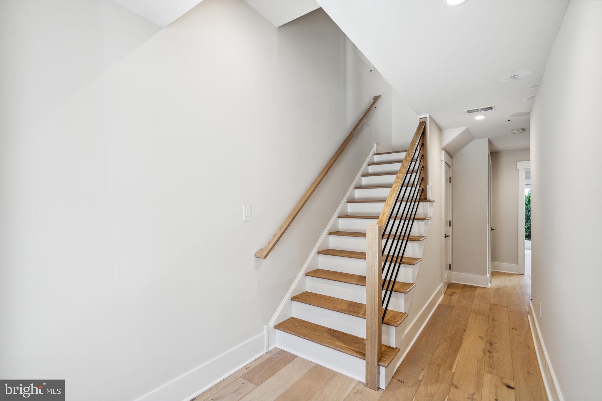 BROWNSTONES AT BERKLEY - Residential