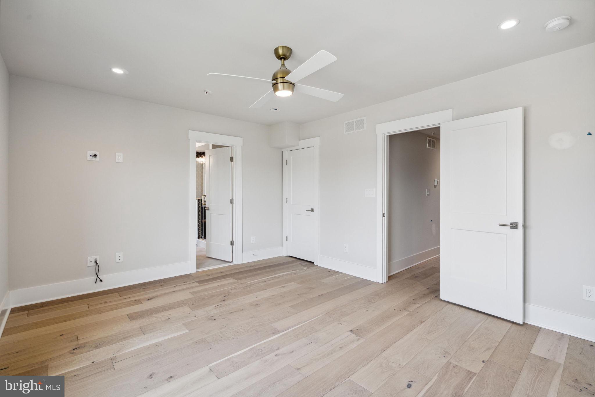 BROWNSTONES AT BERKLEY - Residential