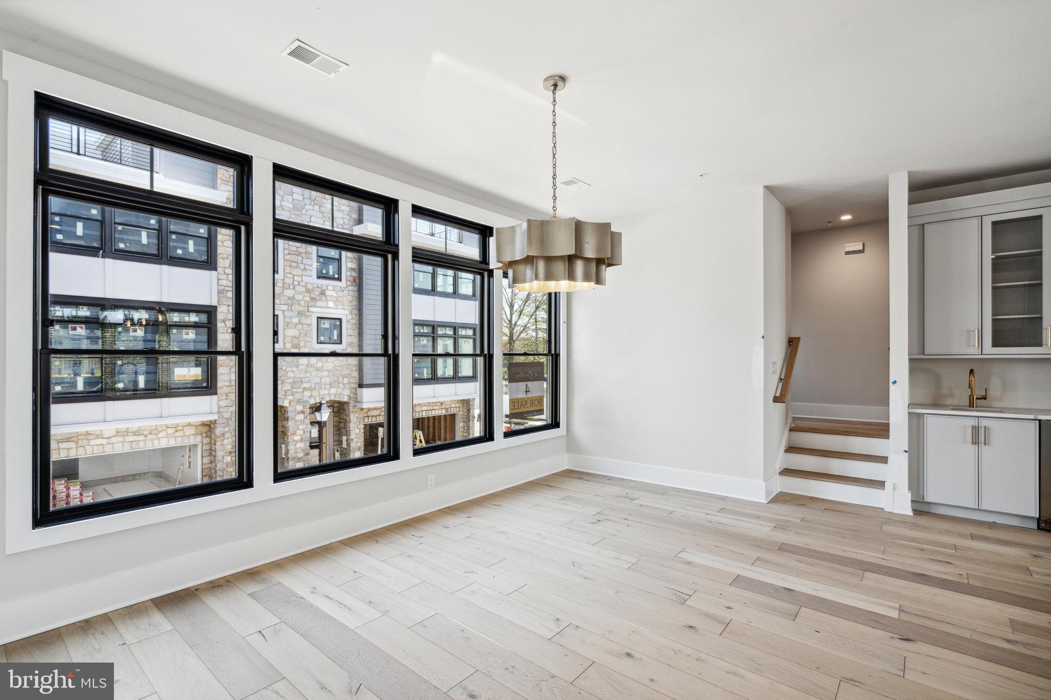 BROWNSTONES AT BERKLEY - Residential