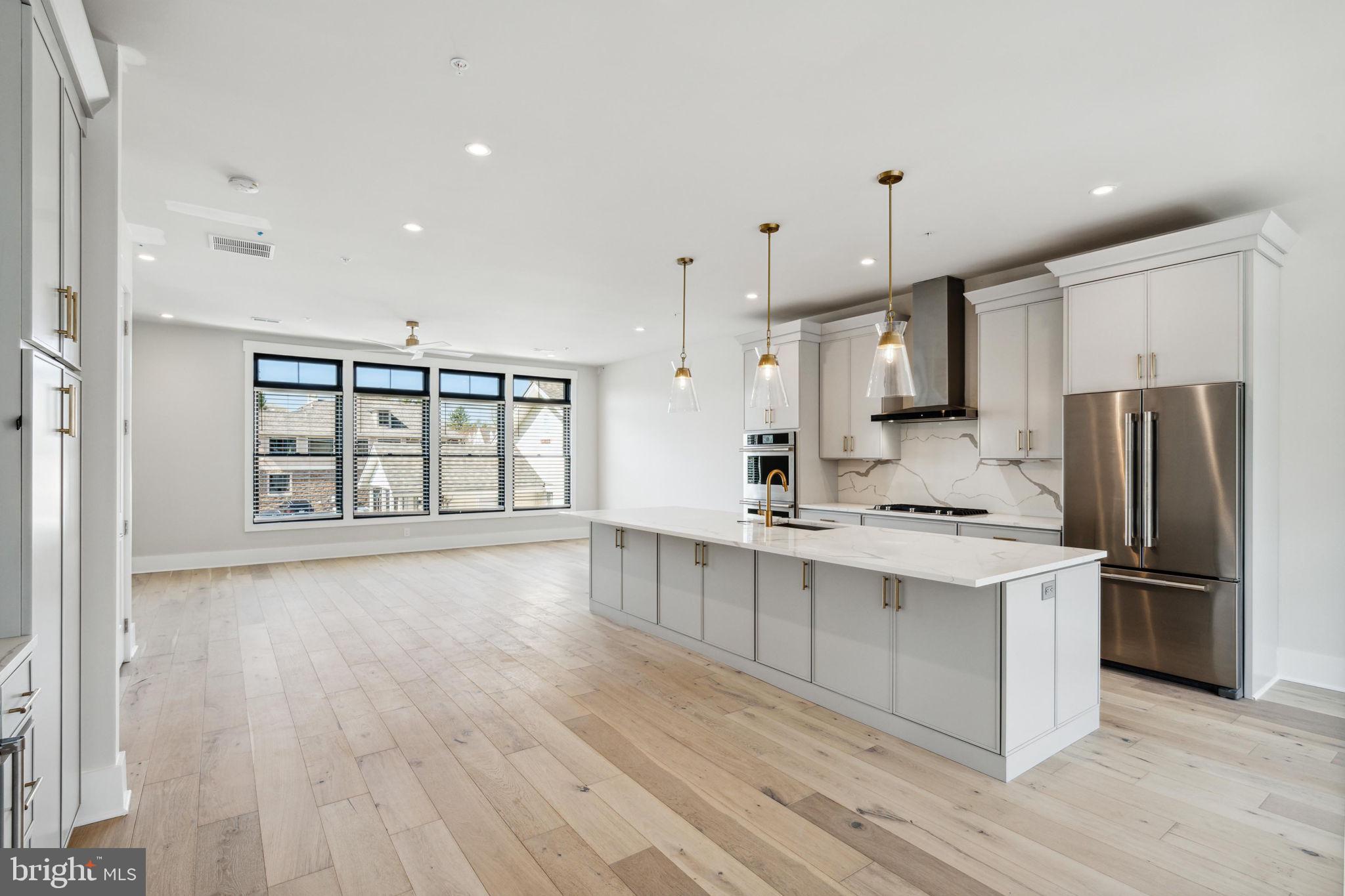 BROWNSTONES AT BERKLEY - Residential