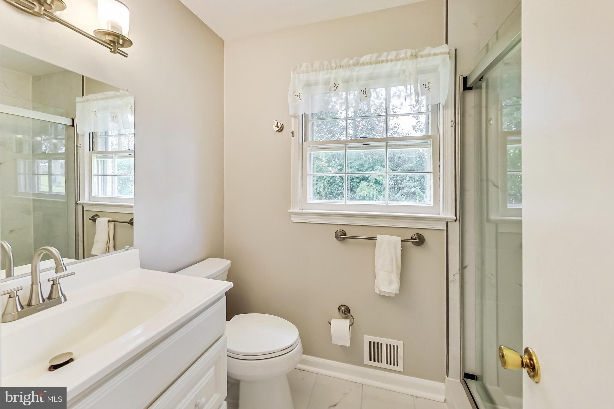 BEVERLY FARMS - Residential Lease