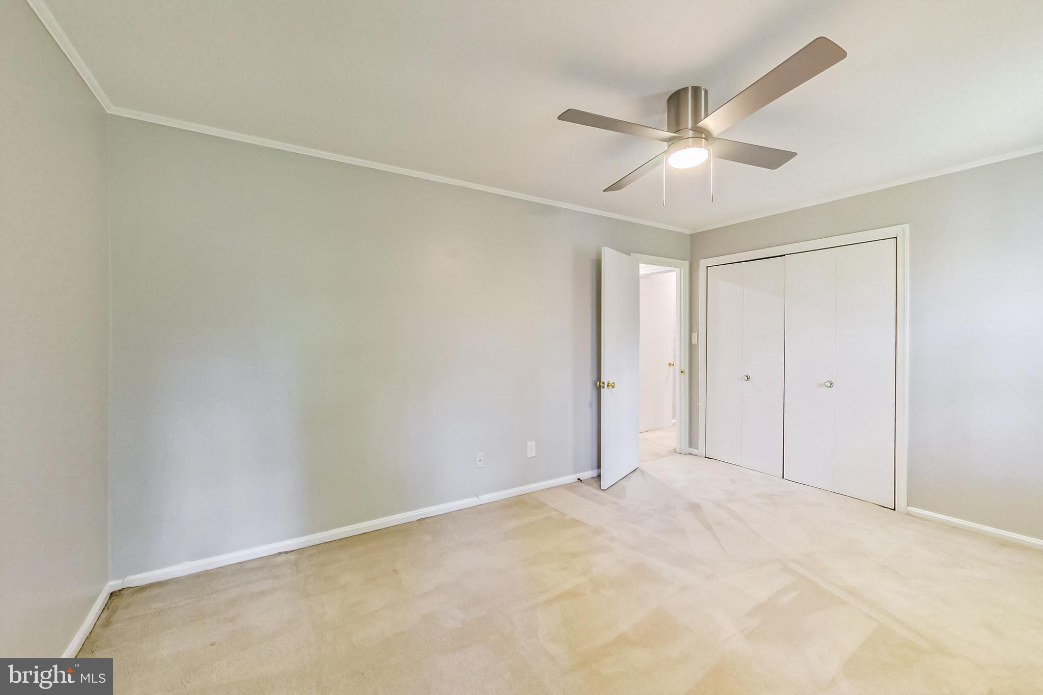 BEVERLY FARMS - Residential Lease