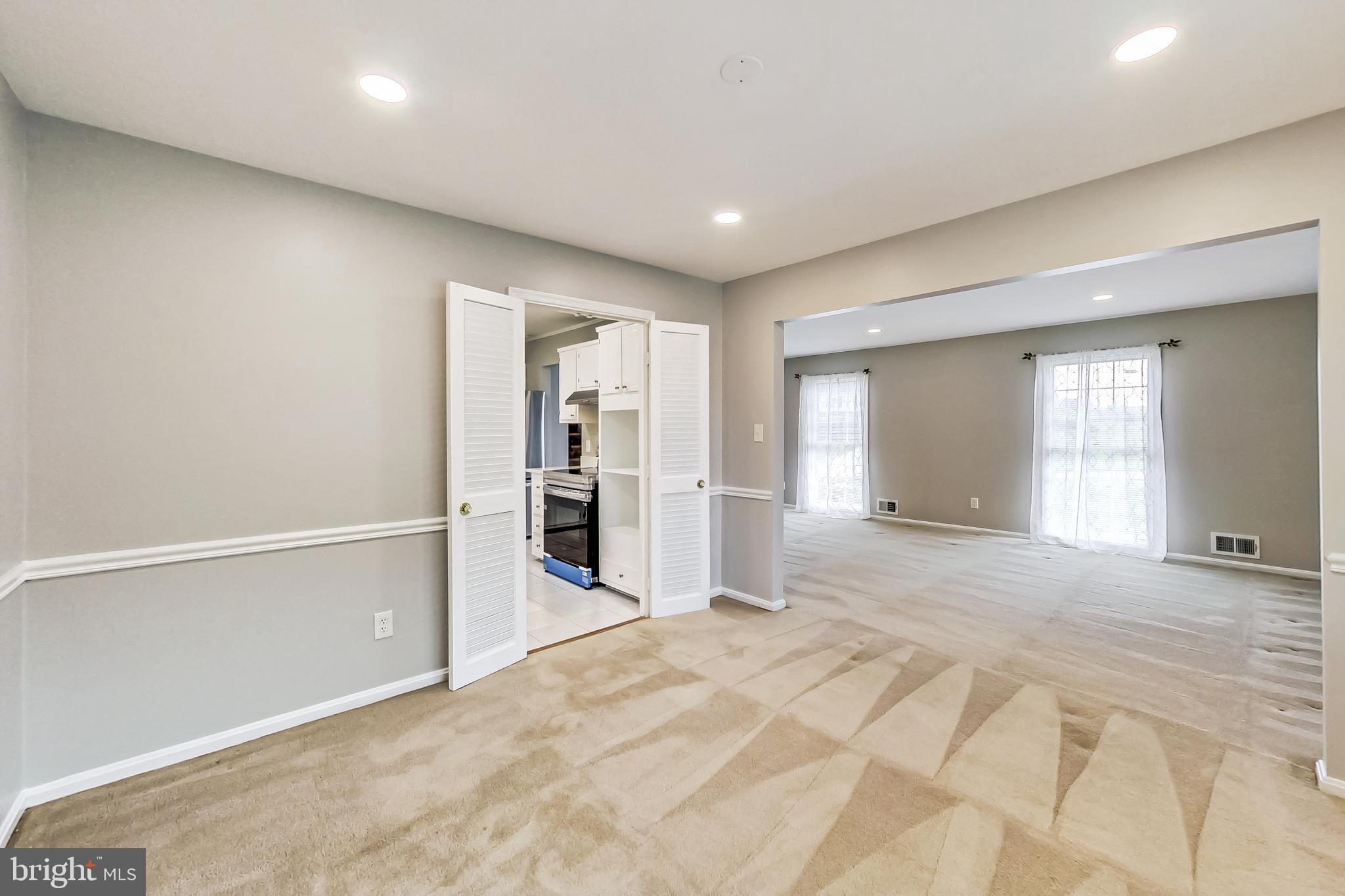 BEVERLY FARMS - Residential Lease