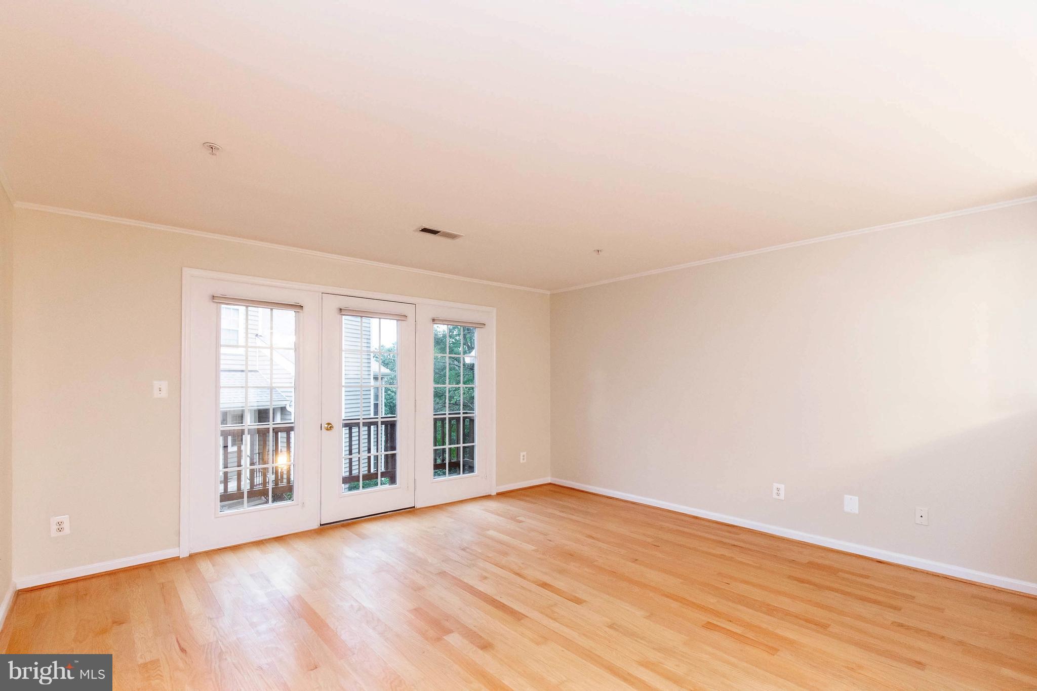 BARRINGTON POINTE CONDOS - Residential