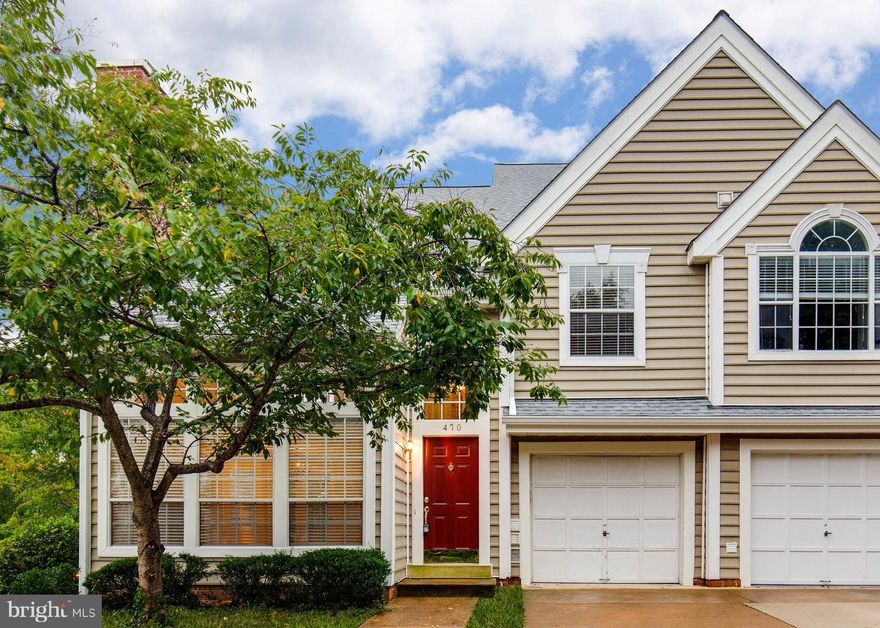 Amazing updated townhouse overlooking trees and Occoquan.  Open floorplan - huge living room / dining room combo.  The kitchen overlooks the family room.  Awesome deck for morning coffee.  Gorgeous hardwoods, new carpet in bedrooms. Master bedroom suite with huge bathroom and walk in closet.  Plus a garage with room for storage. This home is perfect.