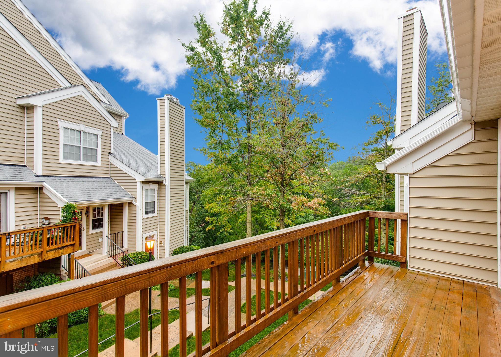 BARRINGTON POINTE CONDOS - Residential