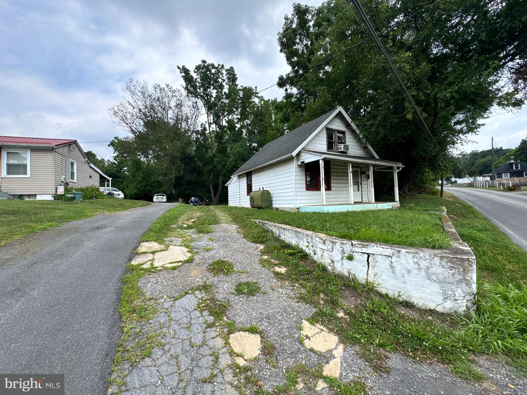 19624 OLD FORGE ROAD