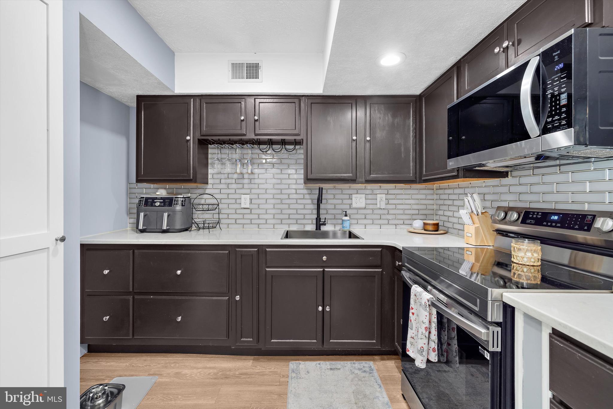 GREEN HAVEN - Residential