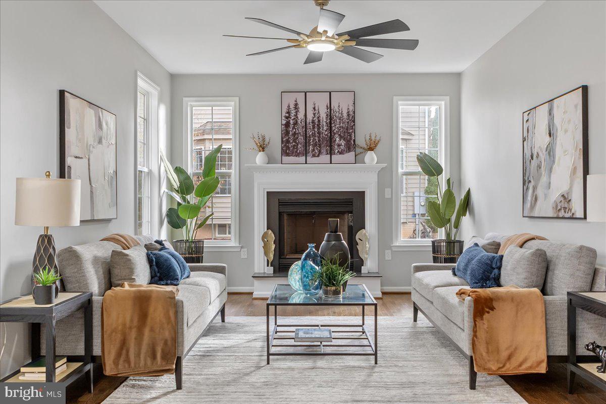 BROOKFIELD ON THE POTOMAC - Residential