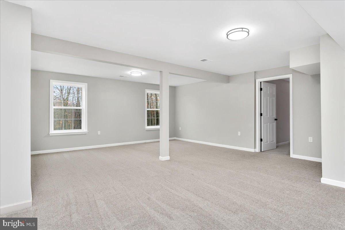 BROOKFIELD ON THE POTOMAC - Residential