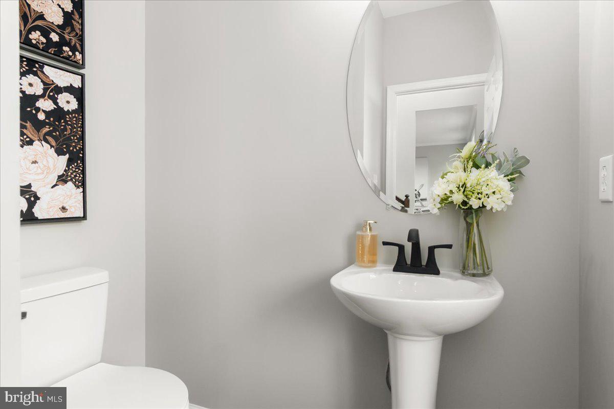 BROOKFIELD ON THE POTOMAC - Residential