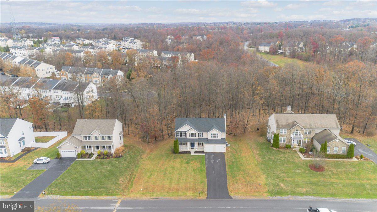 BROOKFIELD ON THE POTOMAC - Residential