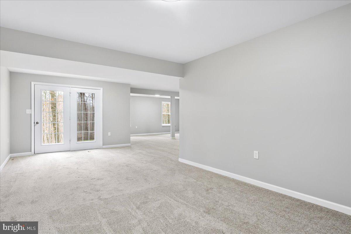 BROOKFIELD ON THE POTOMAC - Residential