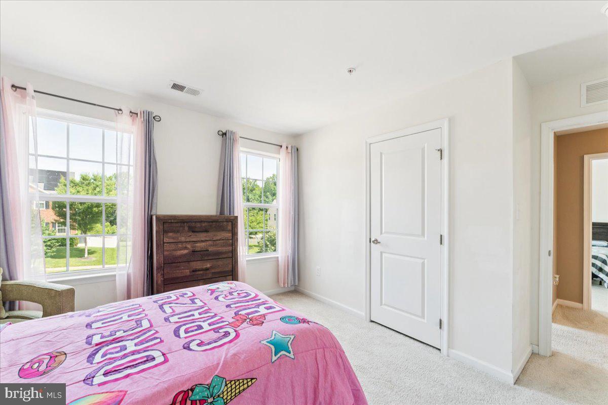 STONEGATE ESTATES - Residential