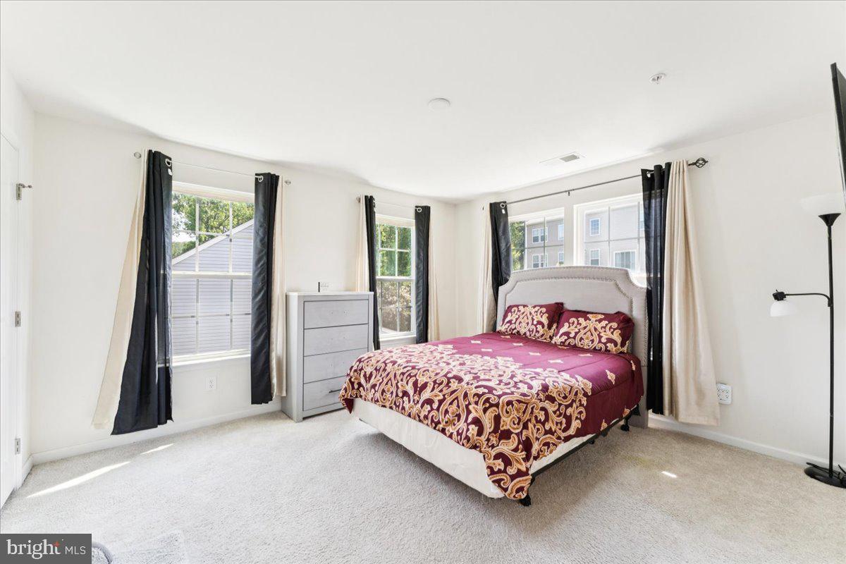 STONEGATE ESTATES - Residential