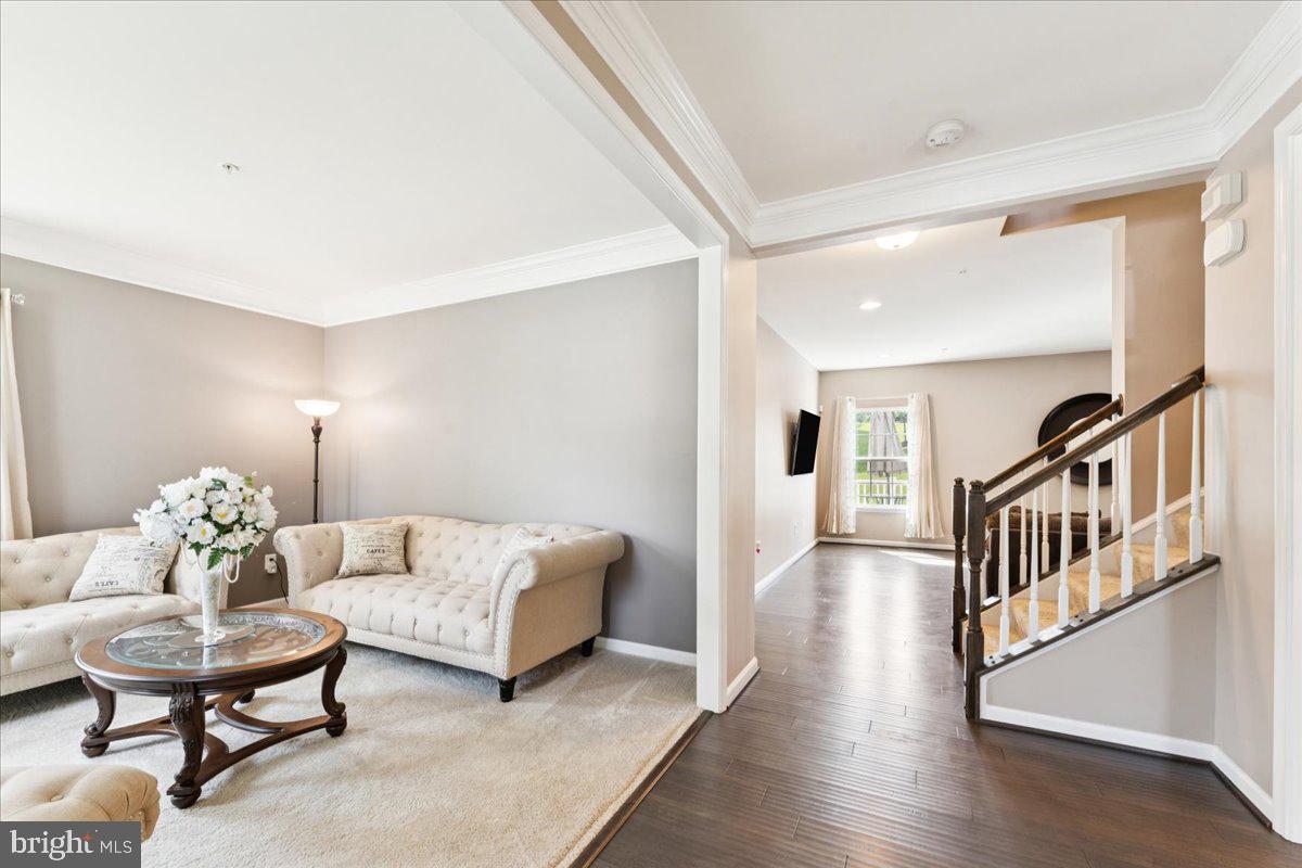 STONEGATE ESTATES - Residential