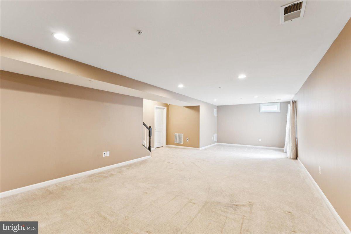 STONEGATE ESTATES - Residential