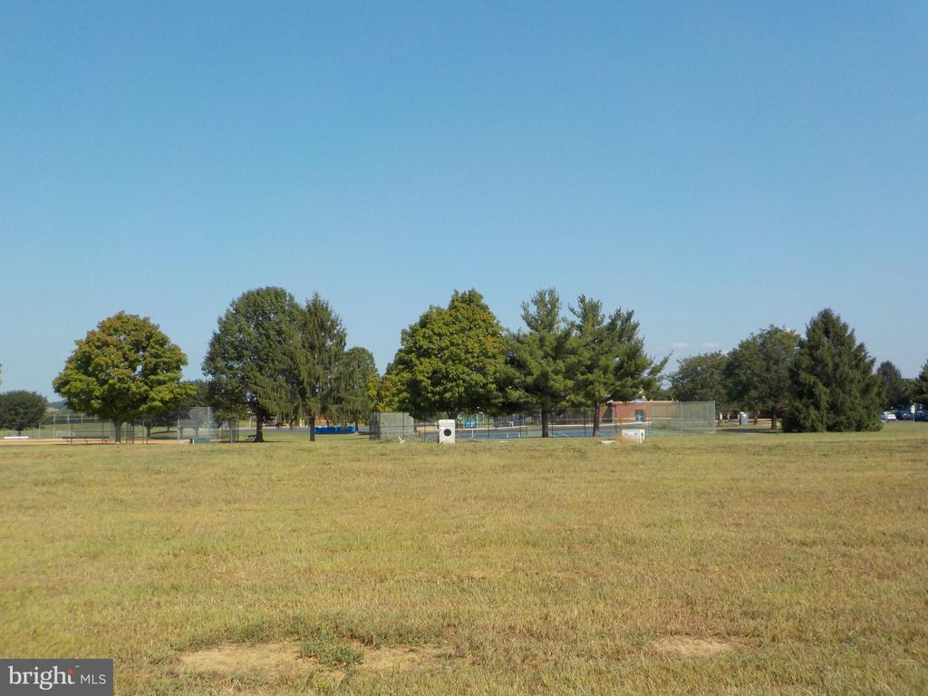 Photo of 513 Northampton Drive, LITITZ, PA 17543 (MLS # PALA2075370)