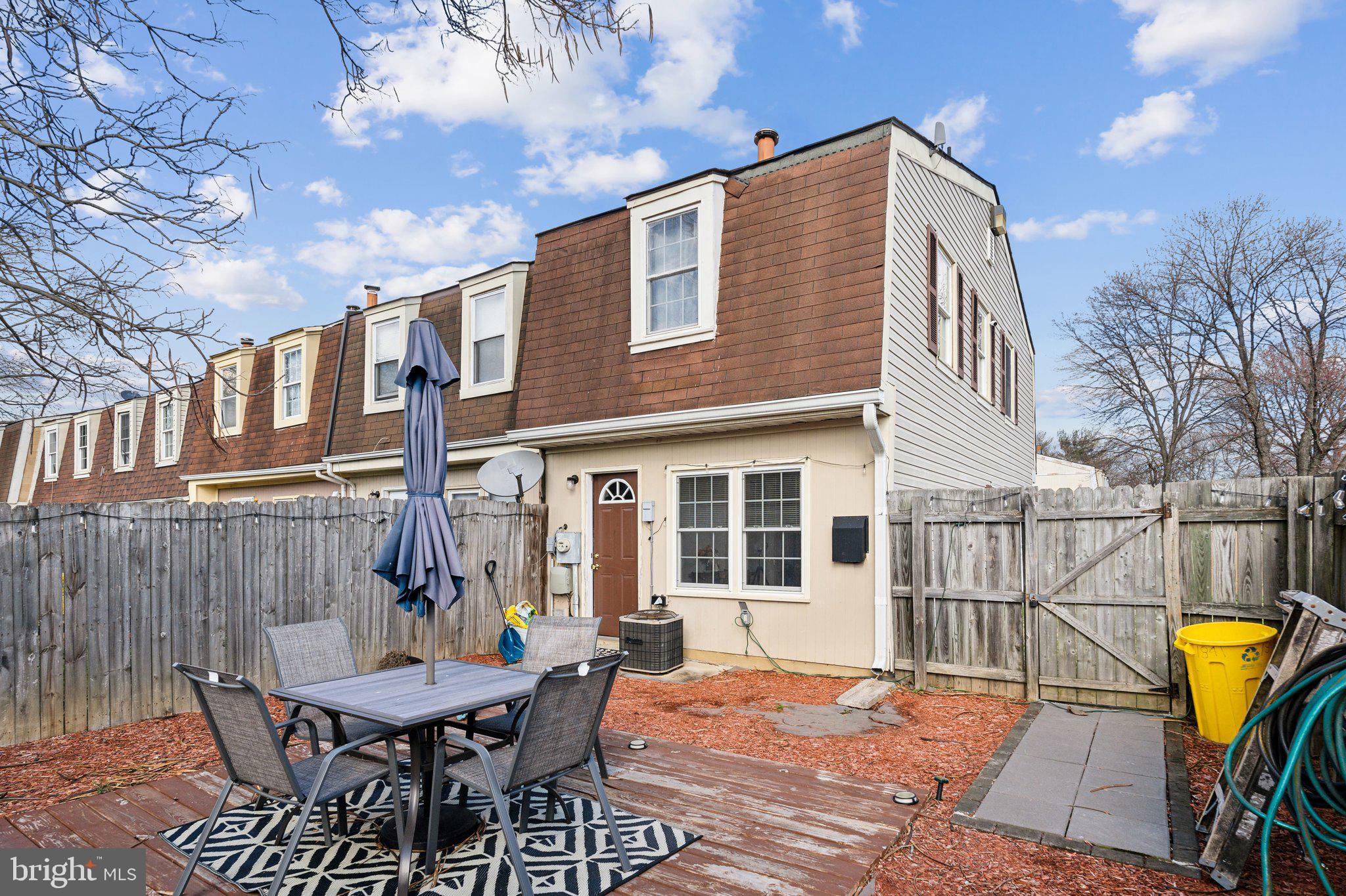 WARFIELD CONDOMINIUMS - Residential