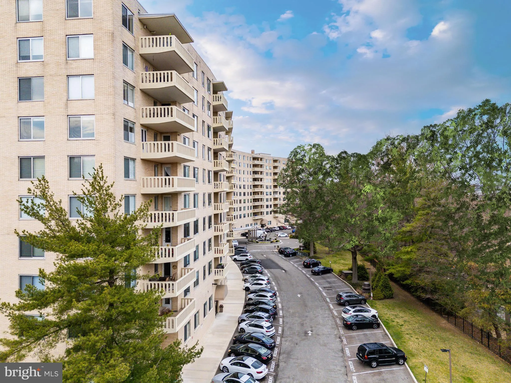 Bala Cynwyd, Pennsylvania 19004, United States, 3 Bedrooms Bedrooms, ,3 BathroomsBathrooms,Residential,Active,102800