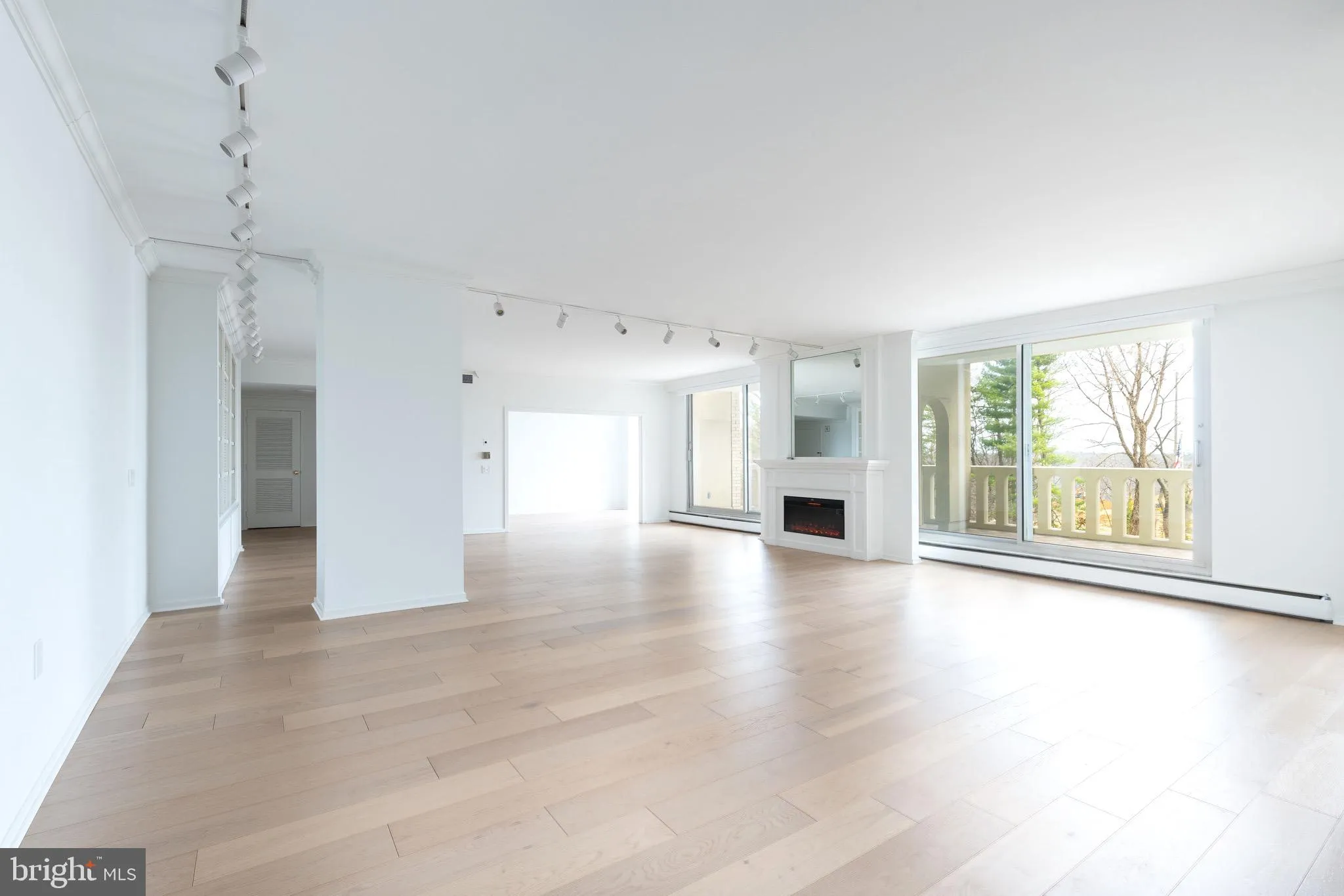 Bala Cynwyd, Pennsylvania 19004, United States, 3 Bedrooms Bedrooms, ,3 BathroomsBathrooms,Residential,Active,102800