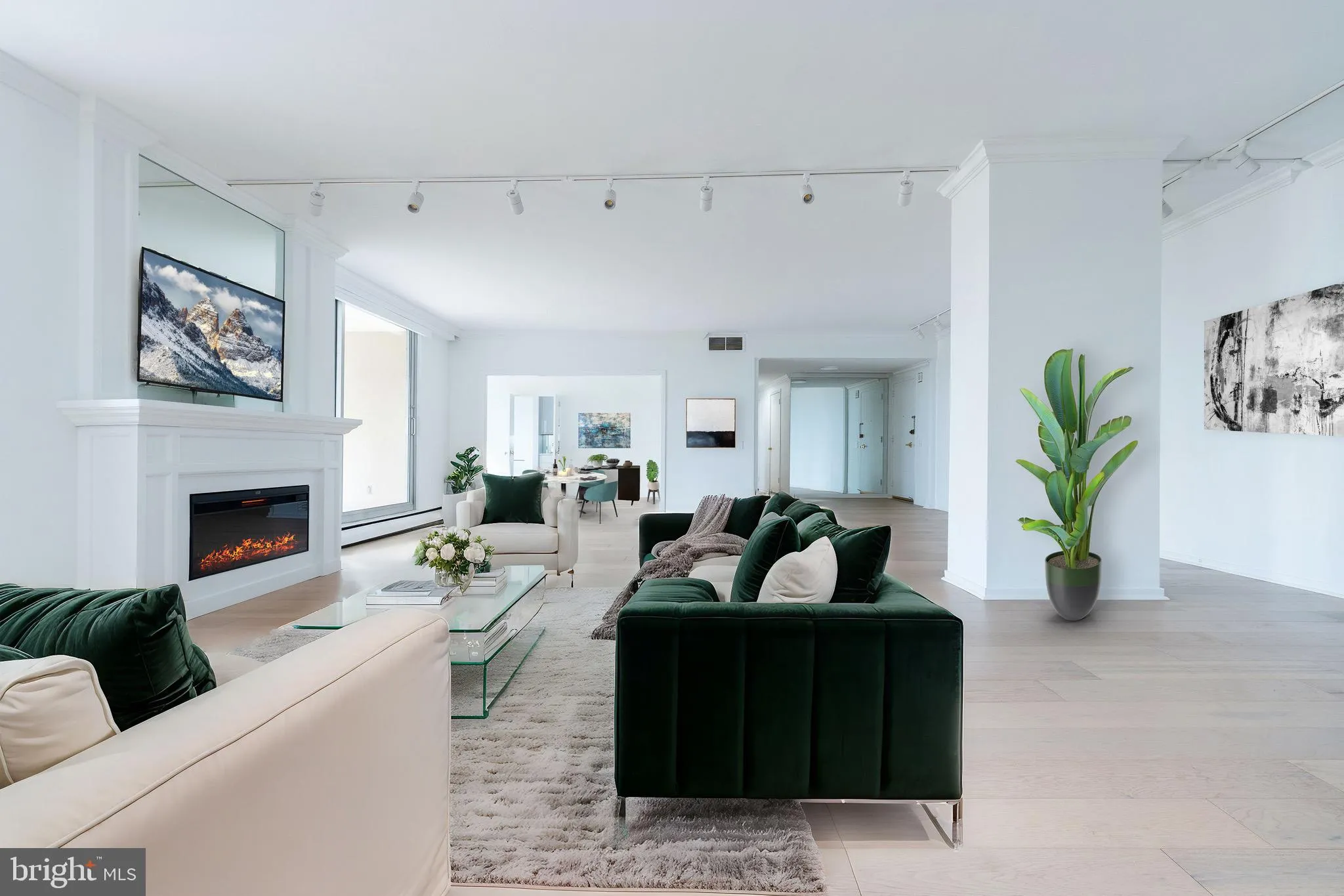 Bala Cynwyd, Pennsylvania 19004, United States, 3 Bedrooms Bedrooms, ,3 BathroomsBathrooms,Residential,Active,102800