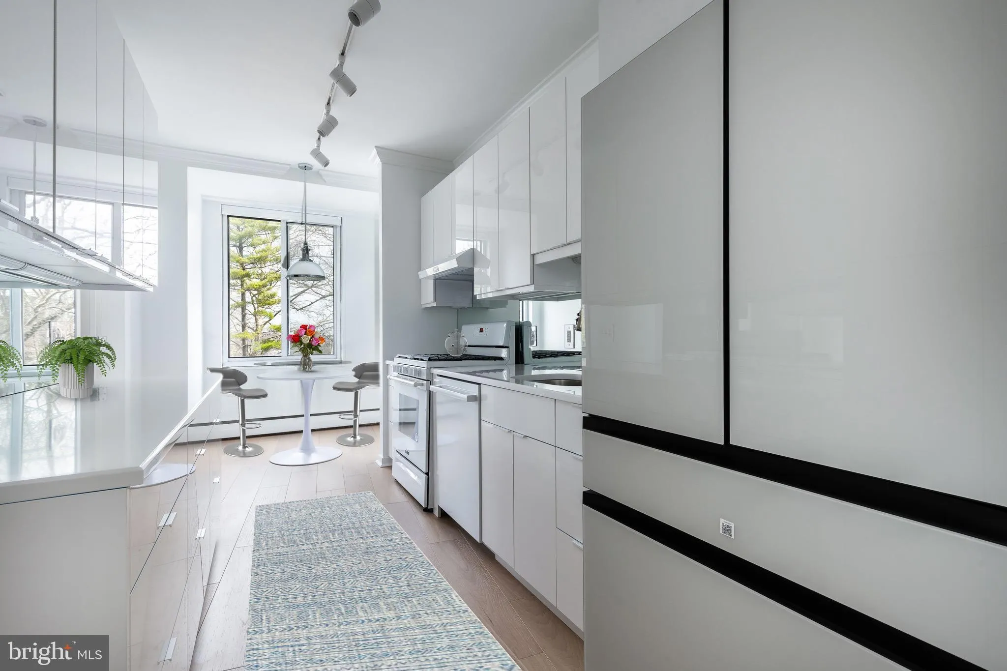 Bala Cynwyd, Pennsylvania 19004, United States, 3 Bedrooms Bedrooms, ,3 BathroomsBathrooms,Residential,Active,102800