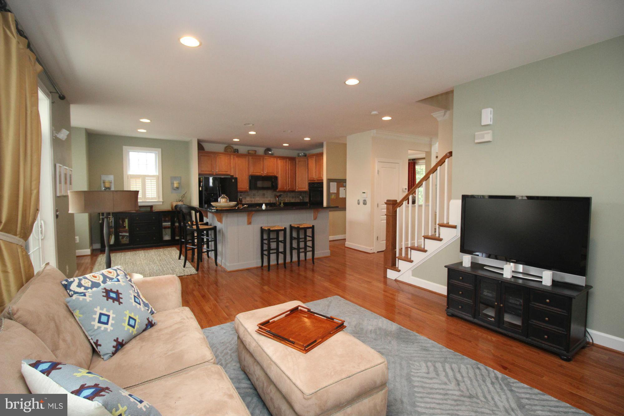 BRAMBLETON LANDBAY 2 - Residential Lease