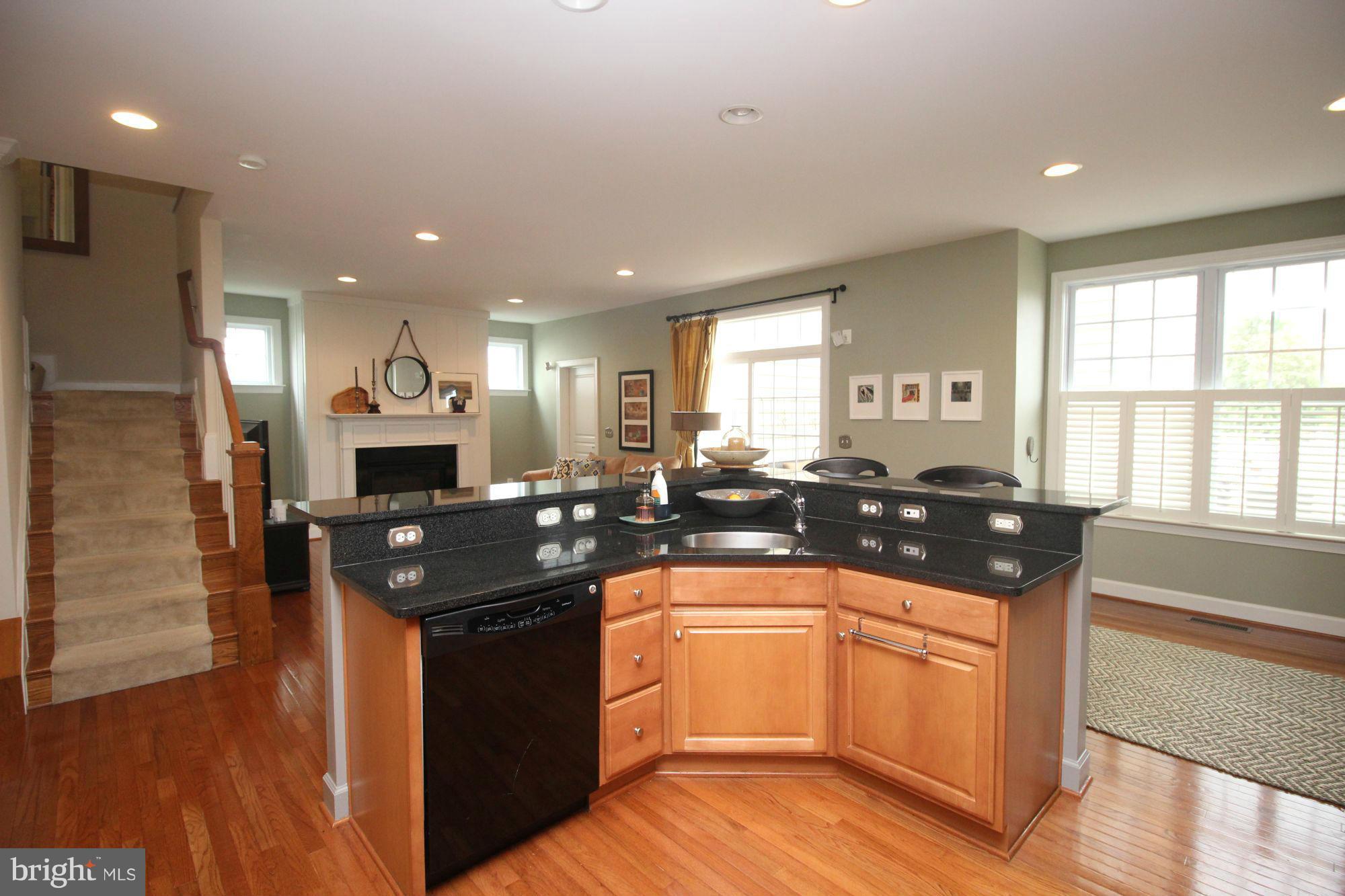 BRAMBLETON LANDBAY 2 - Residential Lease