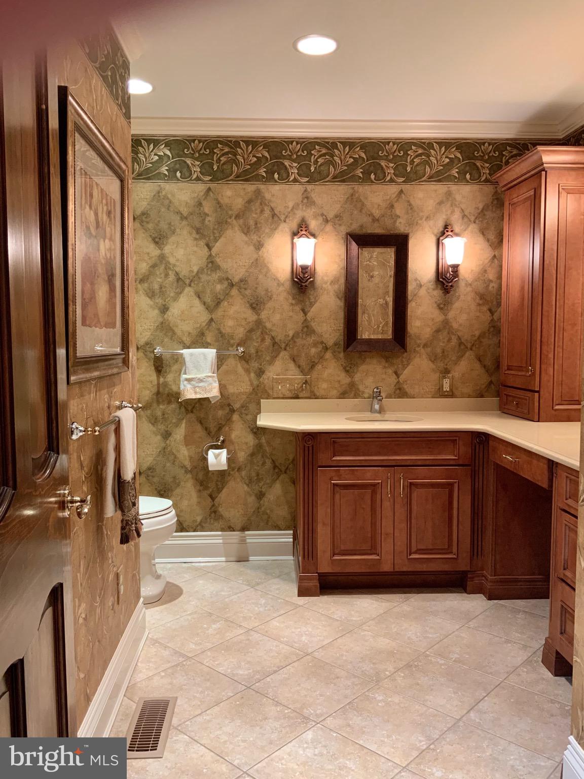 COULBOURNE WOODS - Residential