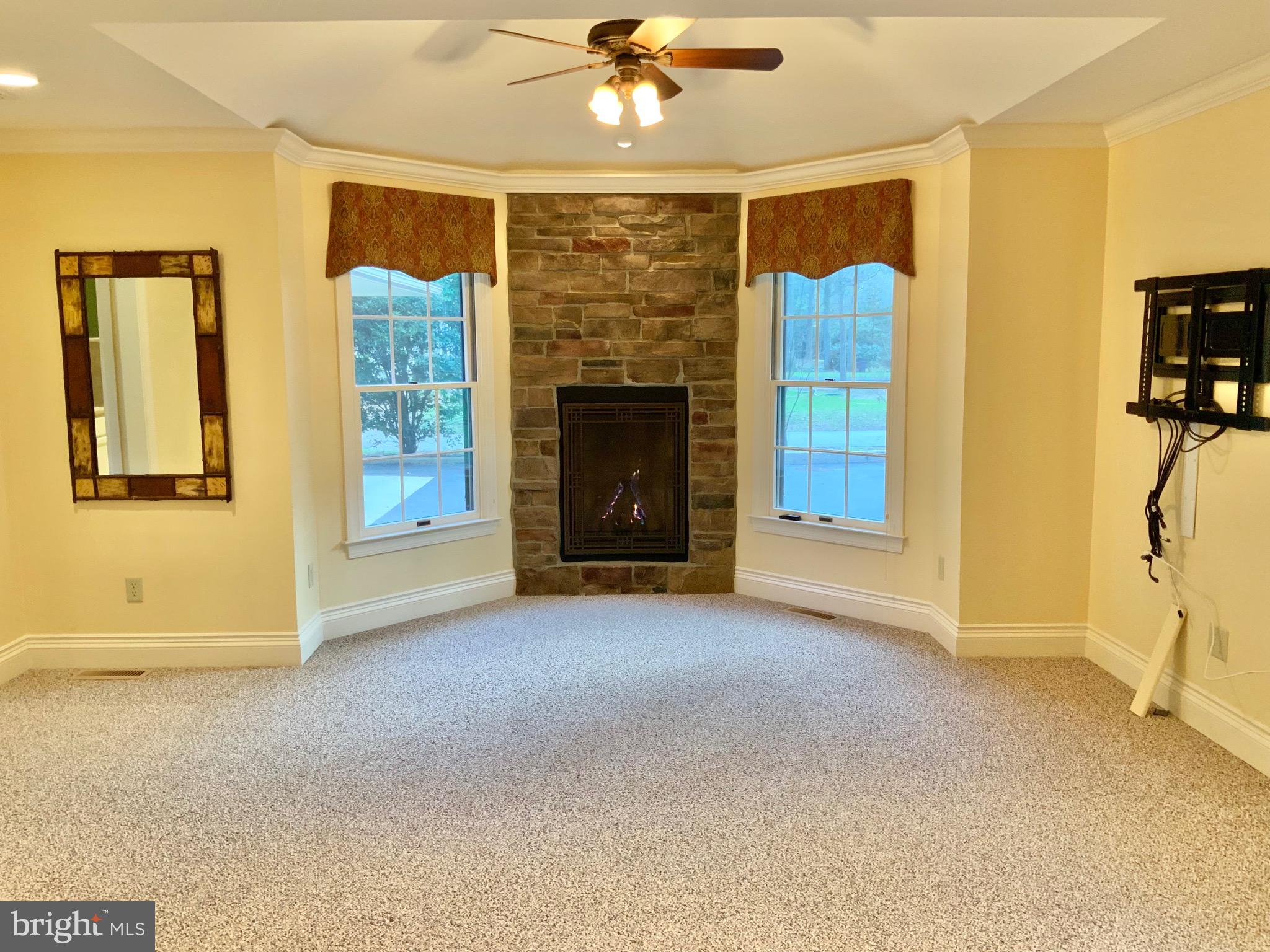 COULBOURNE WOODS - Residential