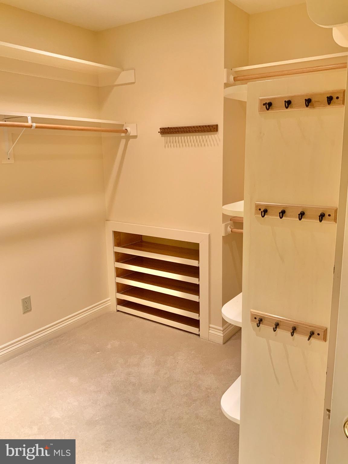 COULBOURNE WOODS - Residential