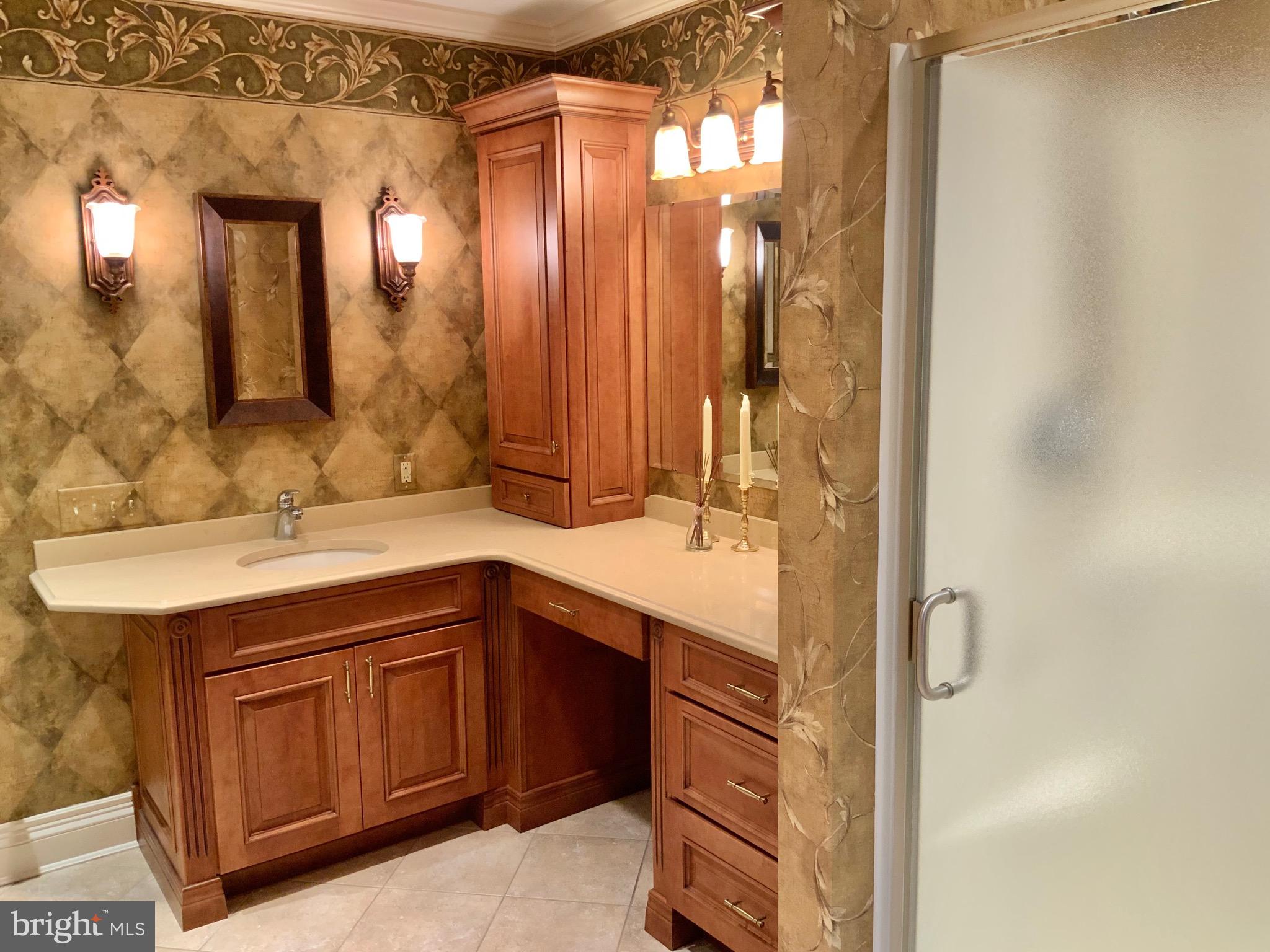 COULBOURNE WOODS - Residential