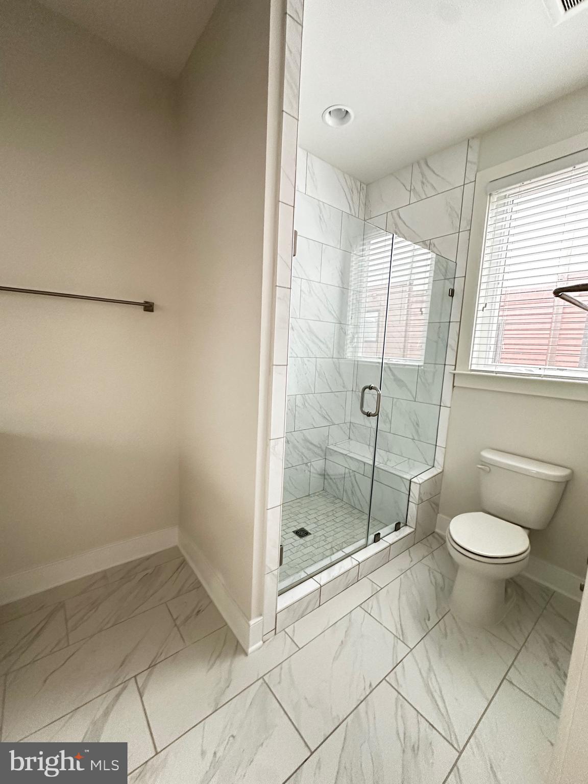 CAMERON PARK - Residential Lease