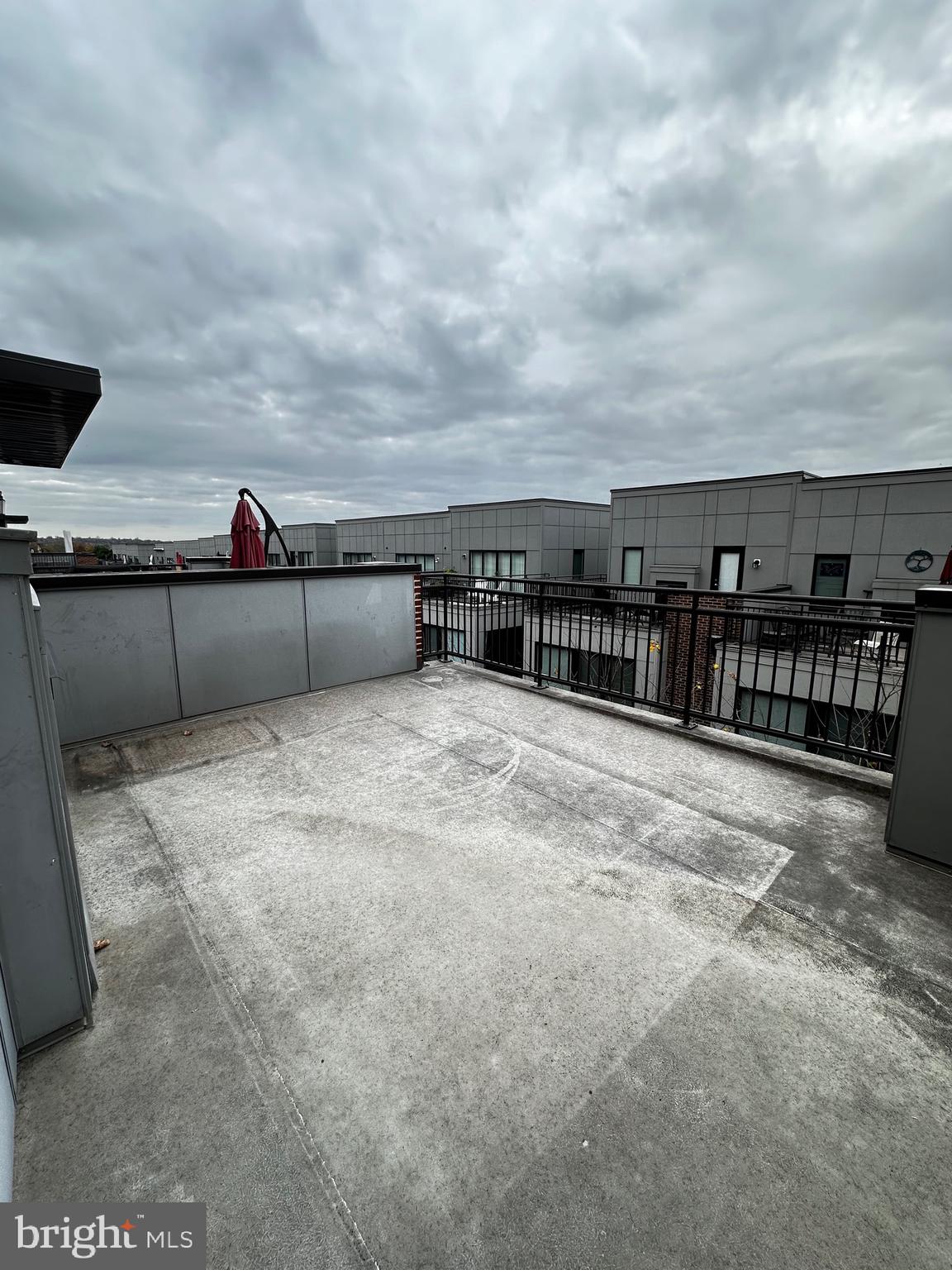 CAMERON PARK - Residential Lease