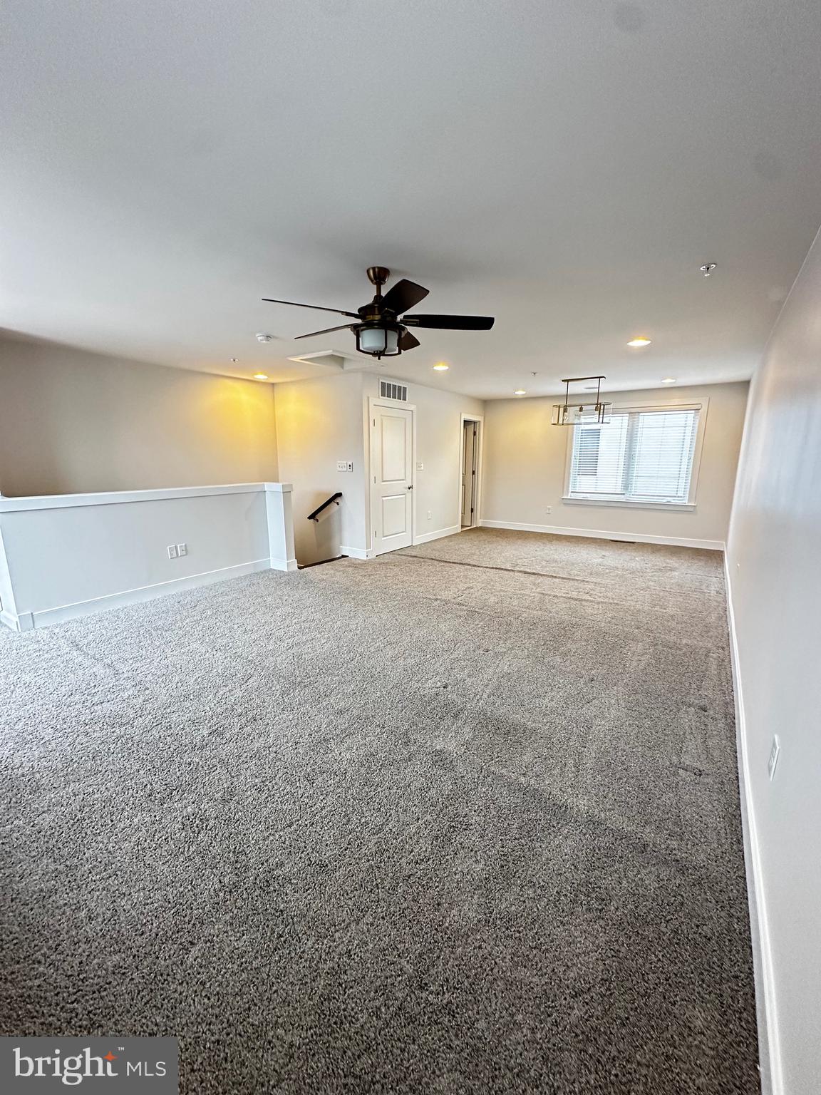 CAMERON PARK - Residential Lease