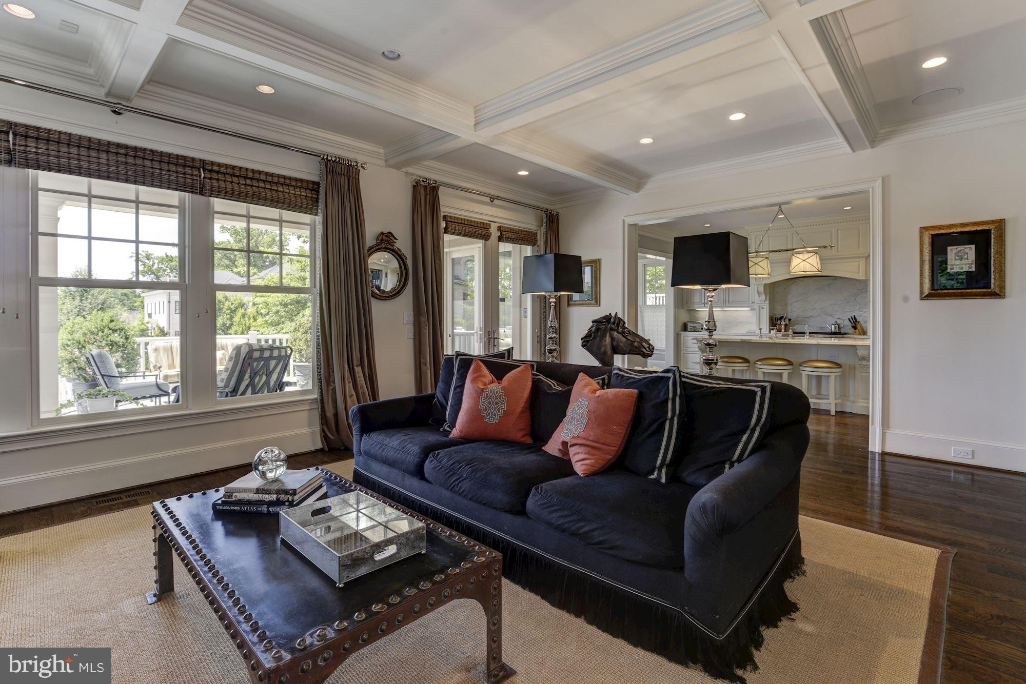 PHILLIPS PARK - Residential