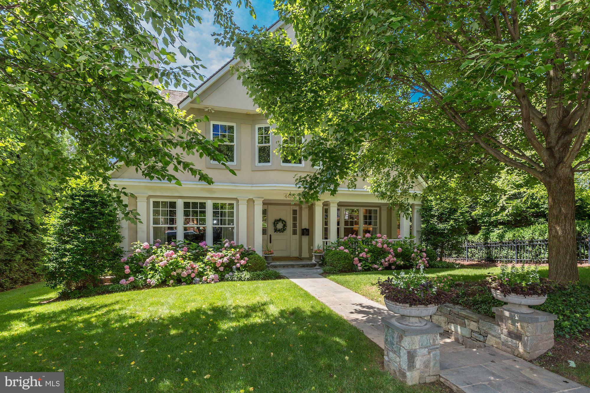 PHILLIPS PARK - Residential