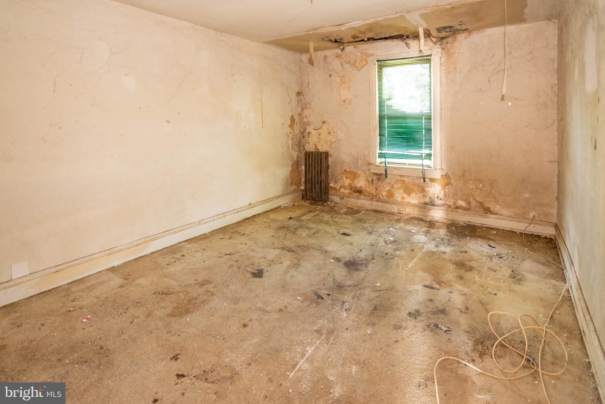 MIDTOWN EDMONDSON - Residential