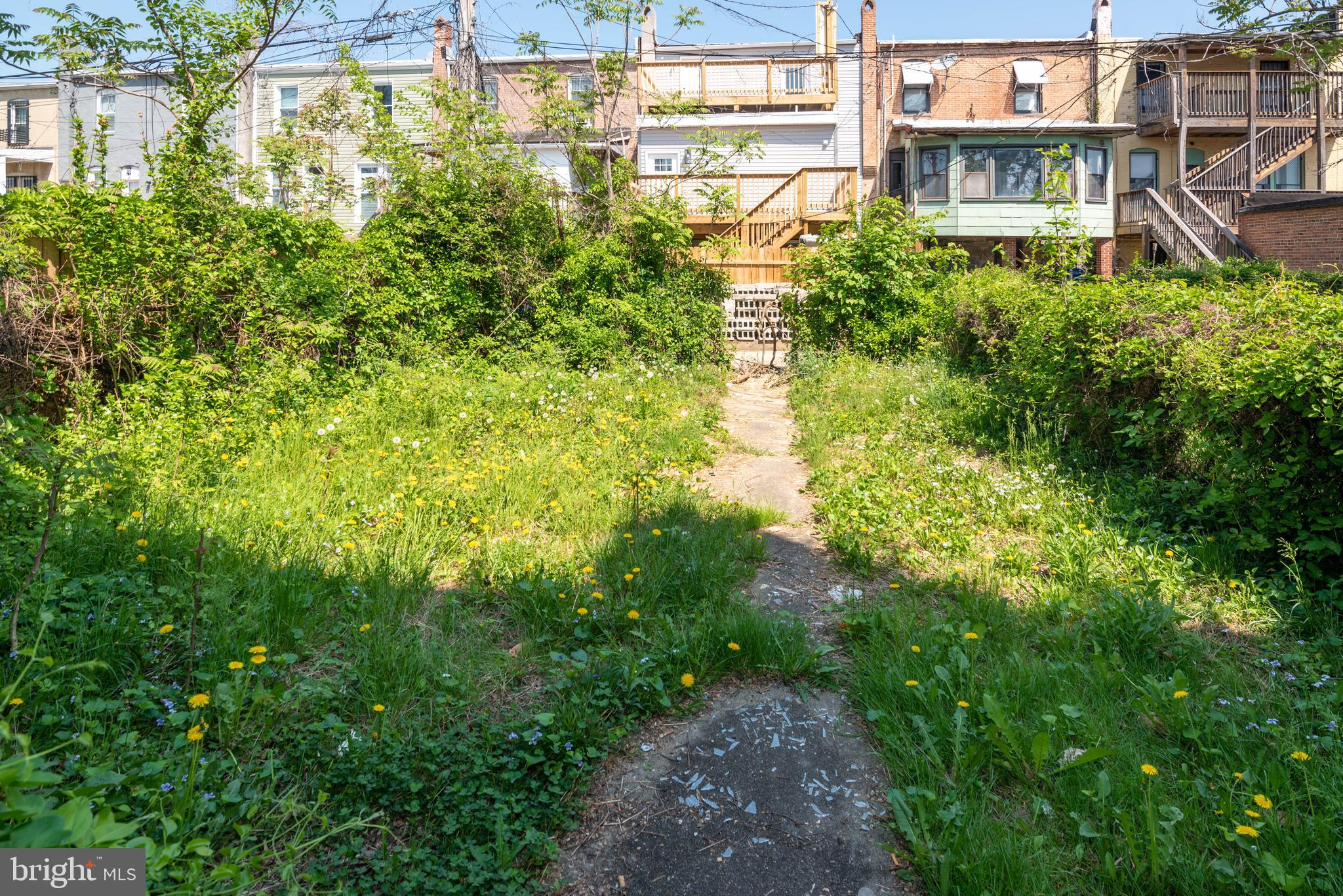 MIDTOWN EDMONDSON - Residential