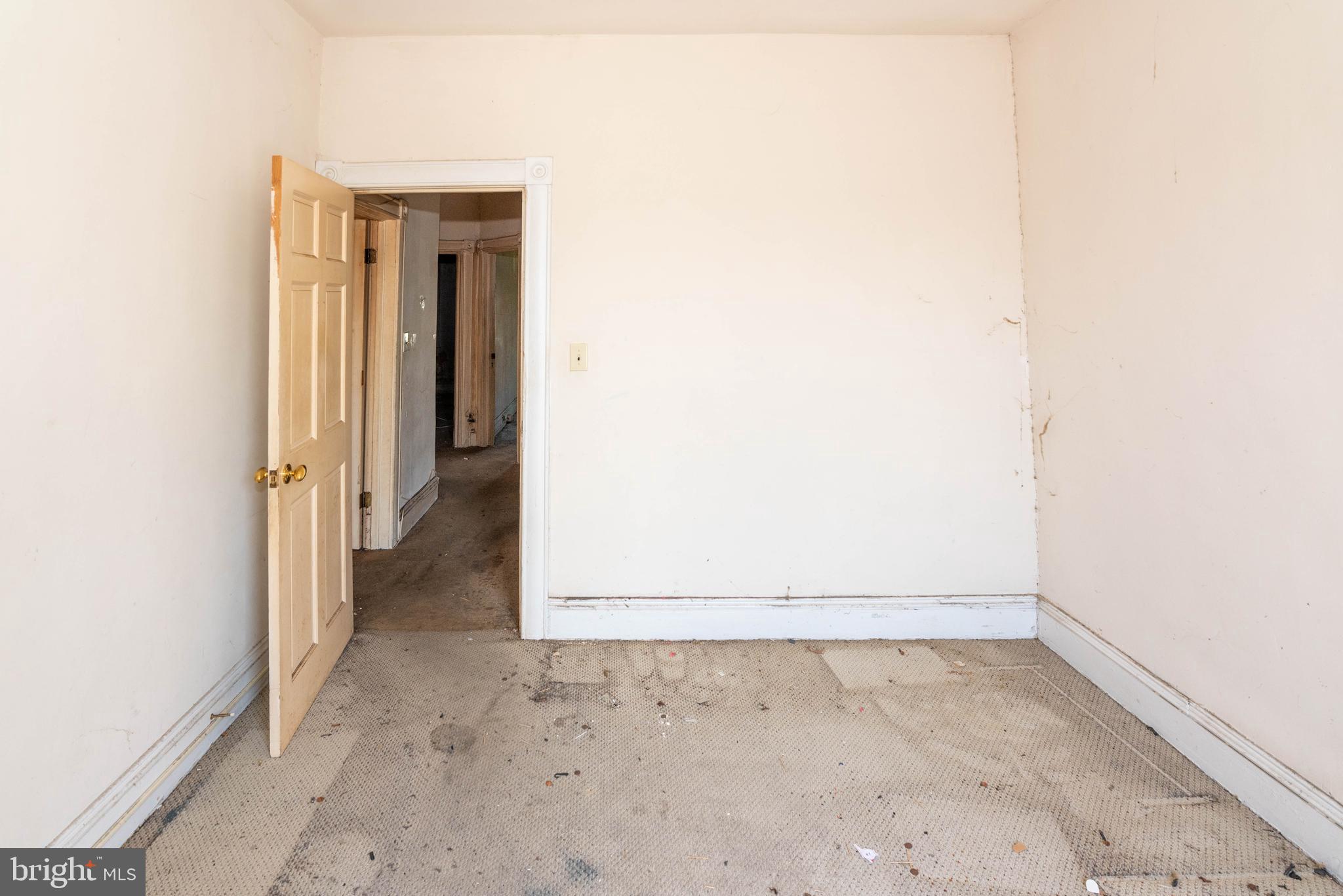 MIDTOWN EDMONDSON - Residential