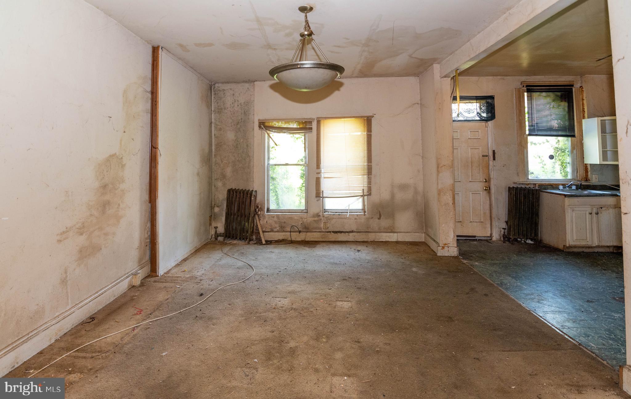 MIDTOWN EDMONDSON - Residential