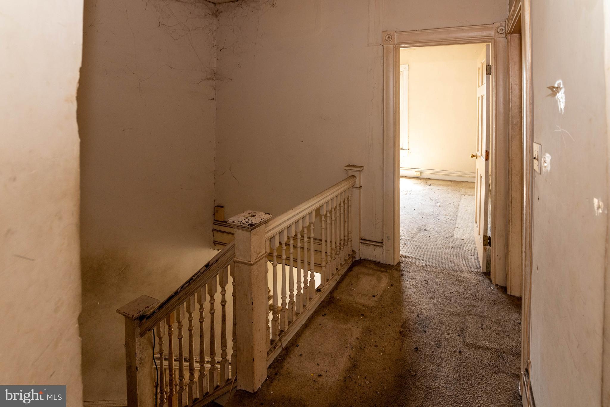 MIDTOWN EDMONDSON - Residential