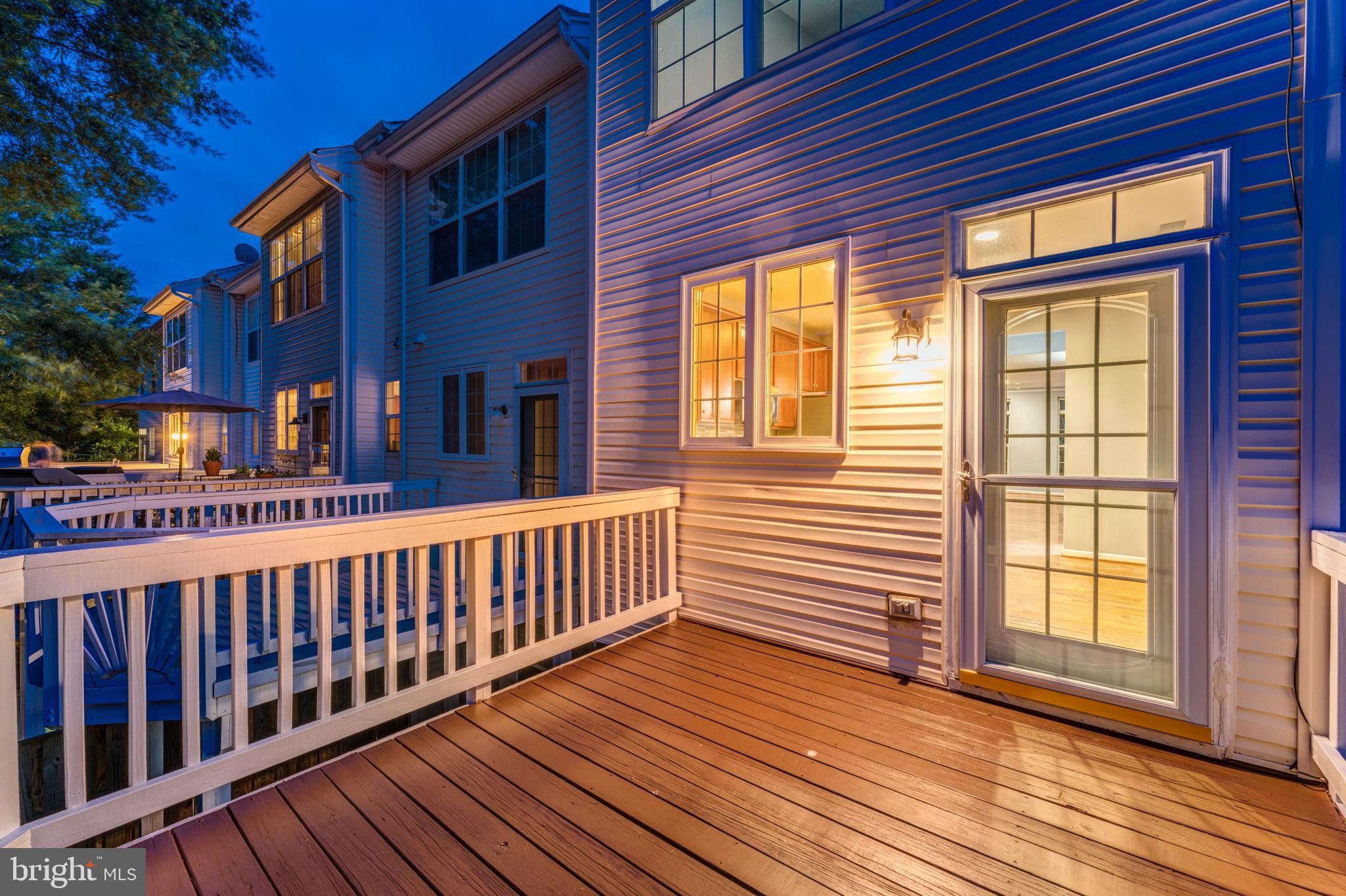 20404 TRAILS END TERRACE